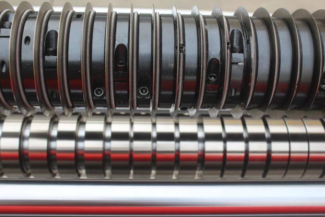 自動(dòng)分切機(jī)有哪些分切方式及調(diào)整方法？